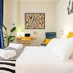 Private Parking In Chinatown - Bright Pearl